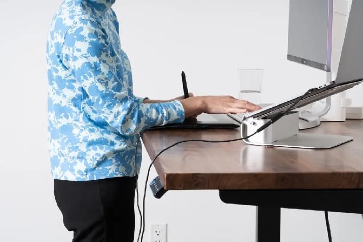 How Often Should You Change Positions While Using A Sit-Stand Desk?